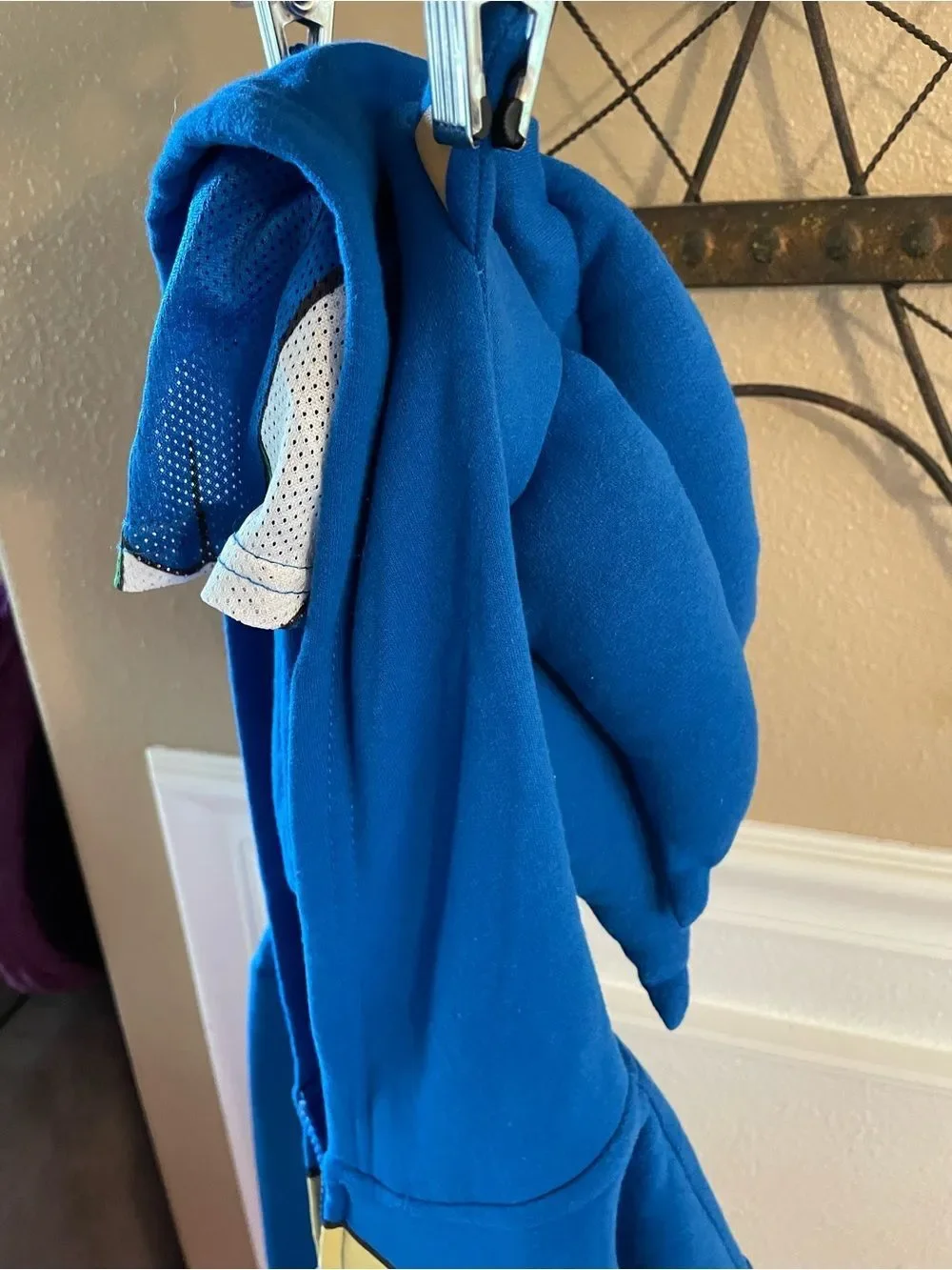 Sonic The Hedgehog Boys L Zip Up Sonic Sweatshirt